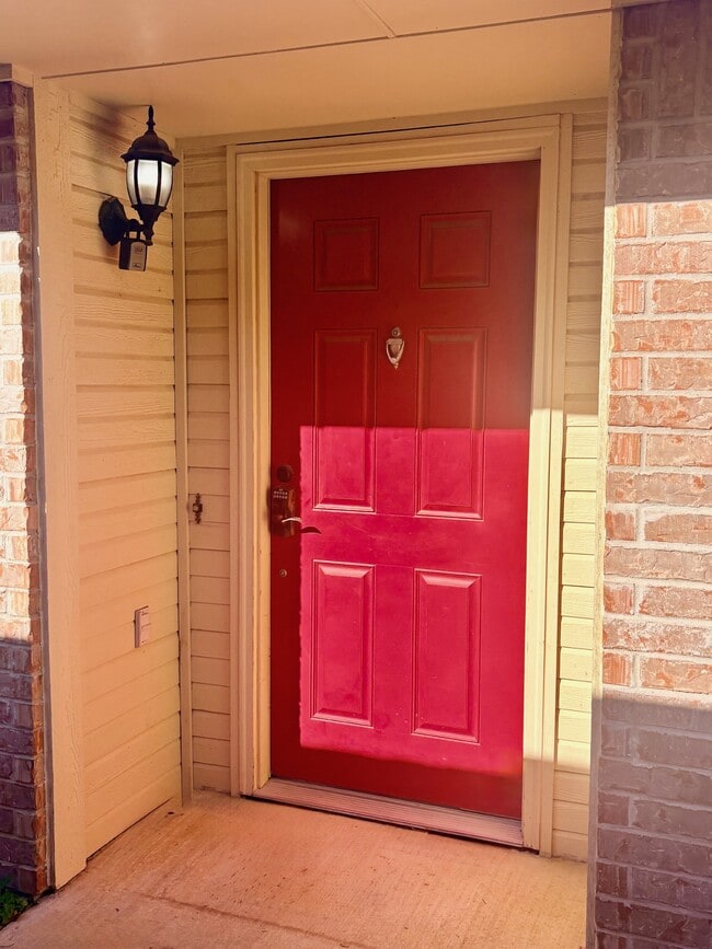 Photo - 806 Beaumont Square