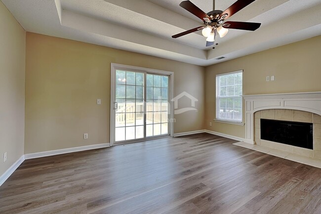 Photo - 57 Springwater Dr