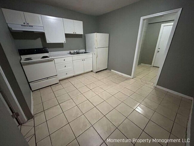 Photo - Cute 1/1 Duplex in Bartow! Apply for FREE This Holiday Season! Unit 1120 W Ausin St Bartow FL 33830
