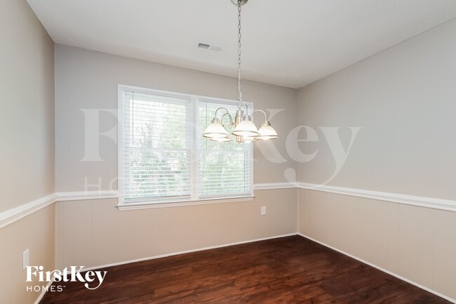 Photo - 4914 Chestnut Lake Dr