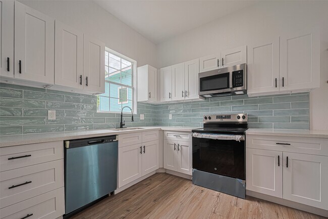 Photo - 1014 13th St House