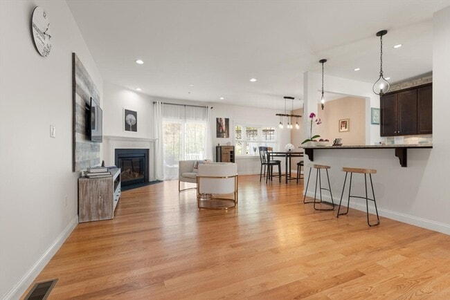 Photo - 10 Murray Ave Unit 15