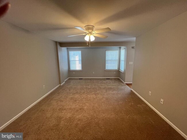 Photo - 148 Galway Cir