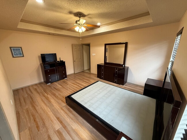 Photo - 6305 Courtside Dr