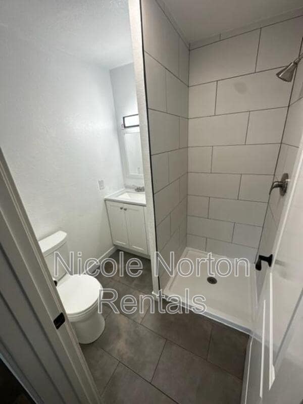 Photo - 455 Wildwood Ave Unidad 2