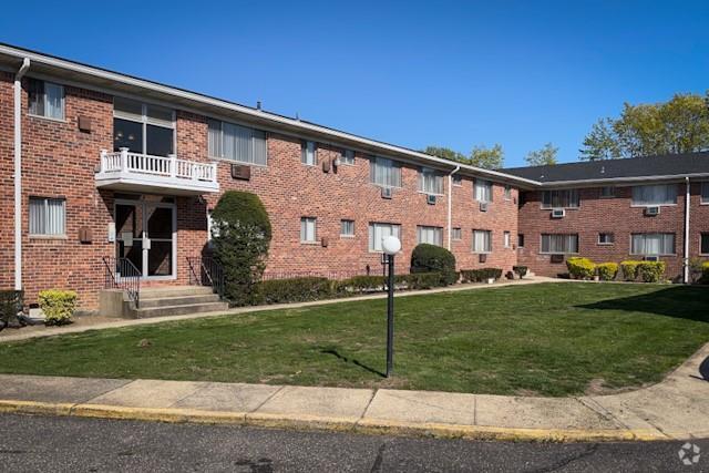 Building Photo - 91 S Clinton Ave Unit 2B Rental