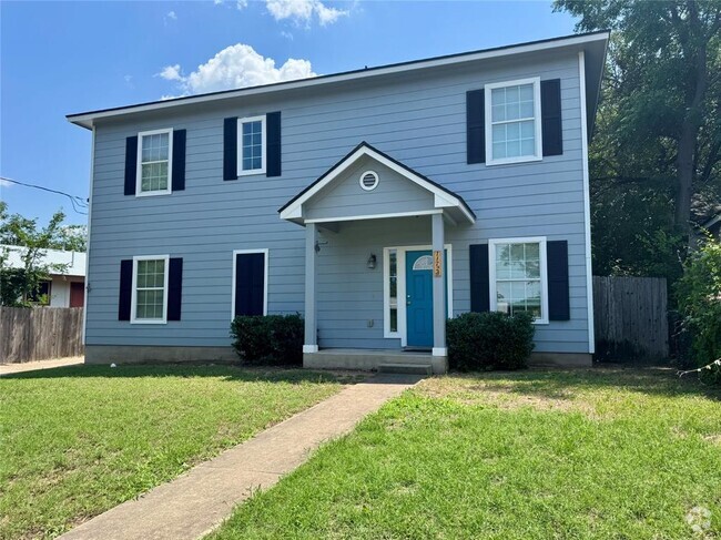 Building Photo - 1172 Oak Grove Ave Rental