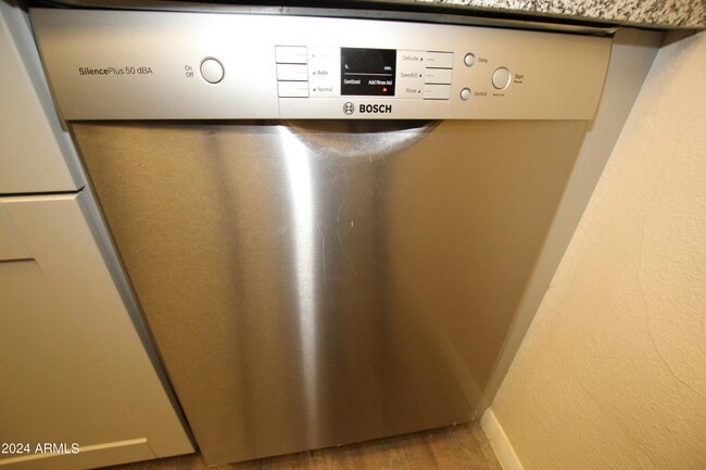 Photo - 3119 W Cochise Dr Unit 106