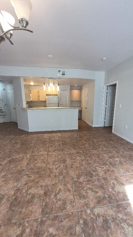 Photo - 1990 Erving Cir