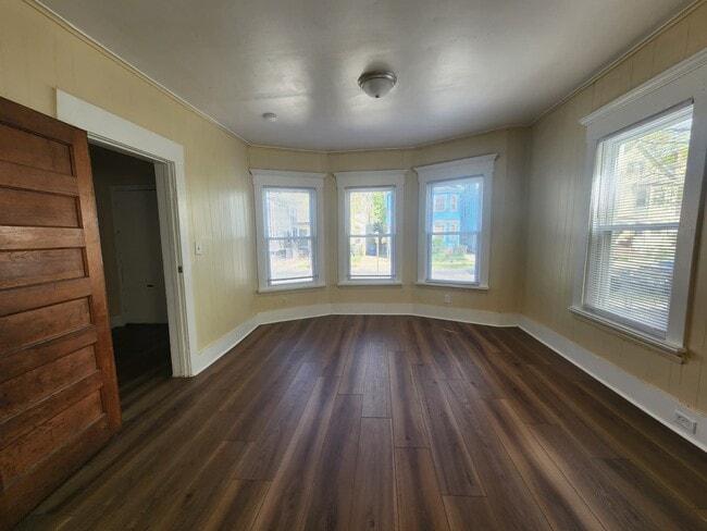 Photo - 722 Winchester Ave Unidad 1