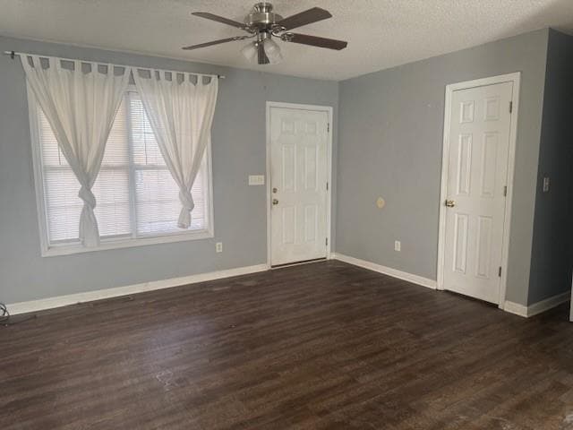 Photo - 5025 Chris Rd