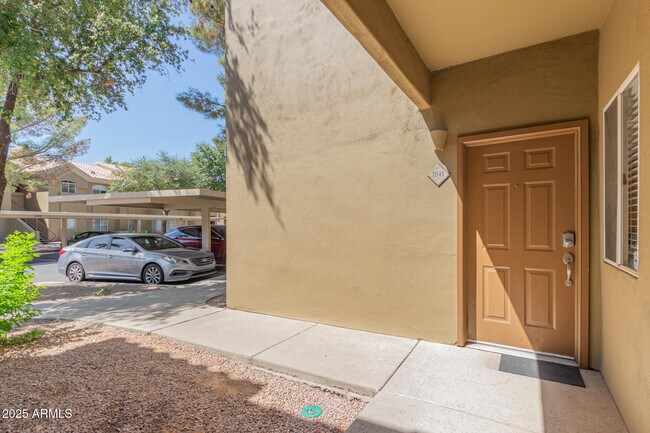 Building Photo - 5335 E Shea Blvd Unit 1041