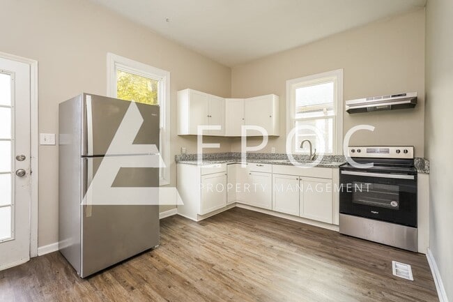 Photo - 705 Salisbury Ridge Rd