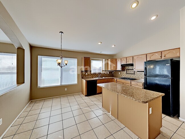 Photo - 17789 W Andora St