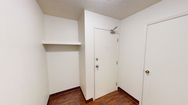 Photo - 9515-9100 100 Ave. Unit 303