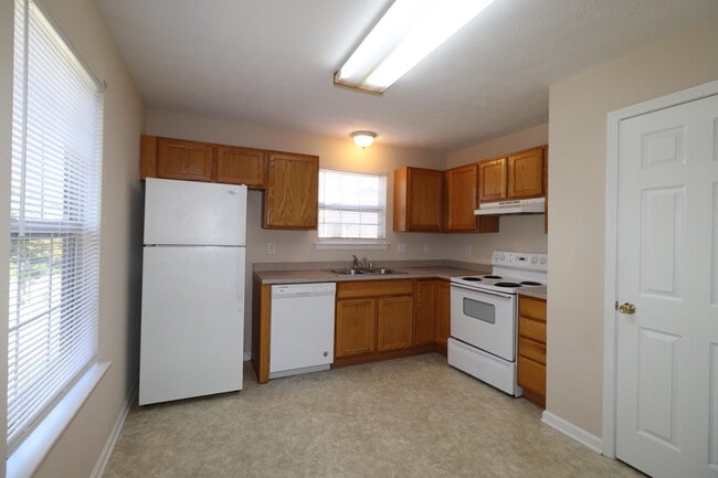 Photo - 225 Anthony Dr