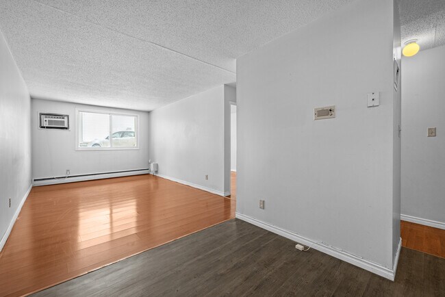 Photo - 2116 Rose St Unit 1