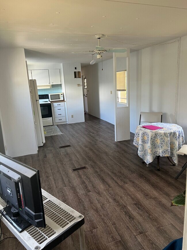 Photo - 26124 Colony Rd