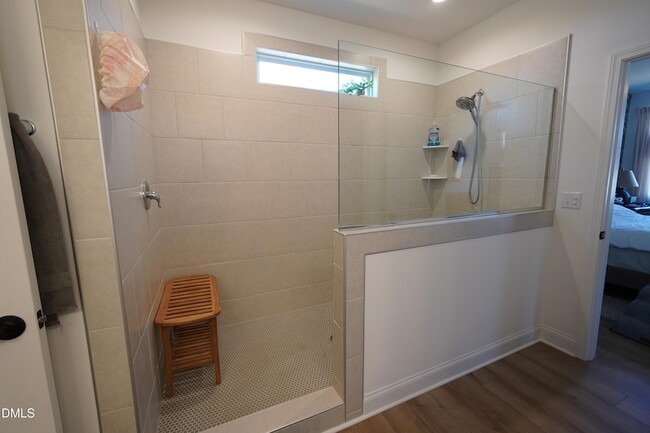 Photo - 108 Providence Crk Dr