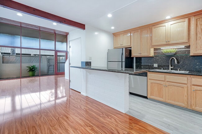 Front Patio, Living Room, & Kitchen - 275 S Church Ln Unit 275