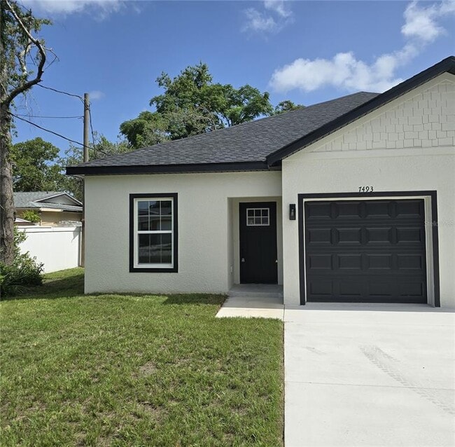 Photo - 7493 Canterbury St