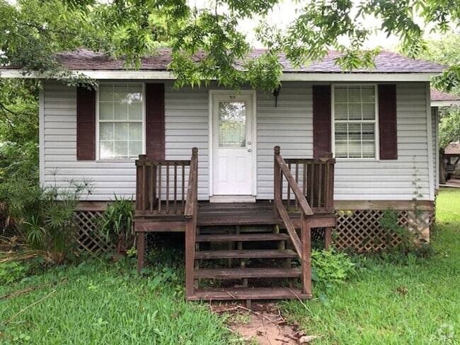 Building Photo - One bedroom - partially furnished Rental