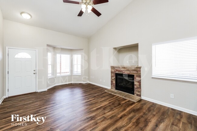 Photo - 8353 Freestar Way