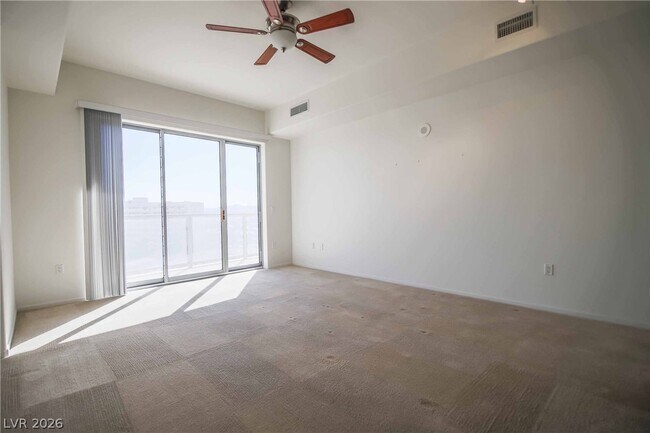 8255 S Las Vegas Blvd Unit 819