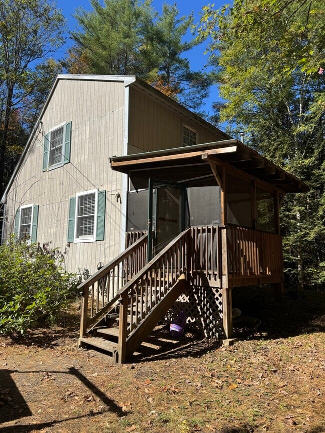 Building Photo - 113 Corn Hill Rd