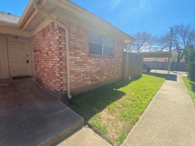 Photo - 760 E Pecan St Townhome