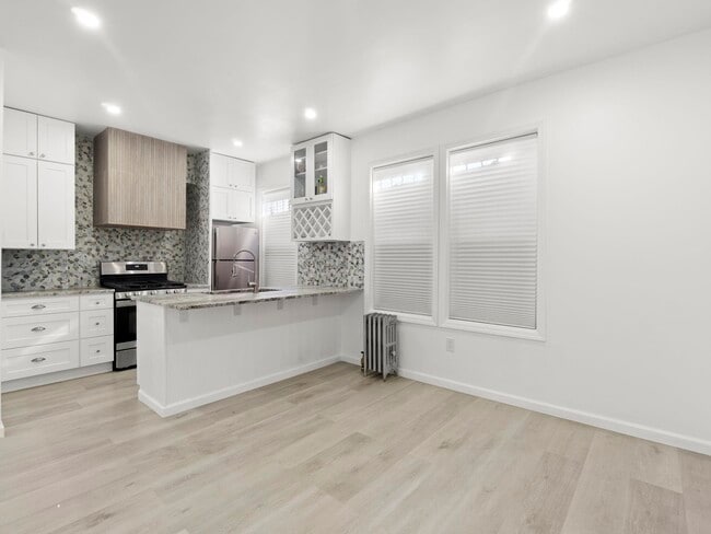 Photo - 151 Stevens Ave