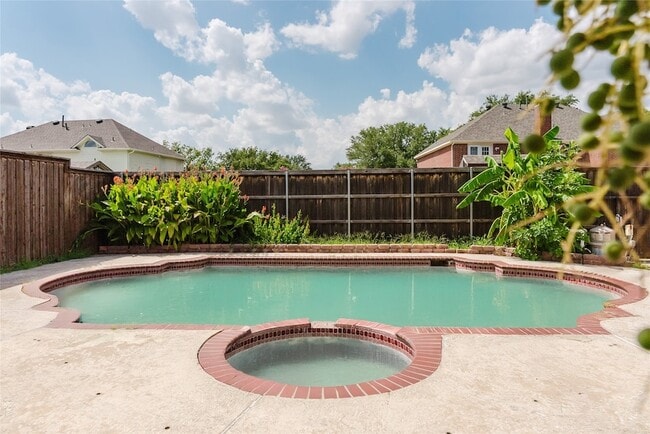 Photo - 2637 Austin Dr