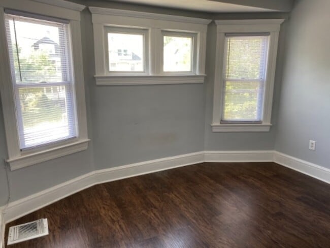 Photo - 1 W Franklin St Unit Apt 2