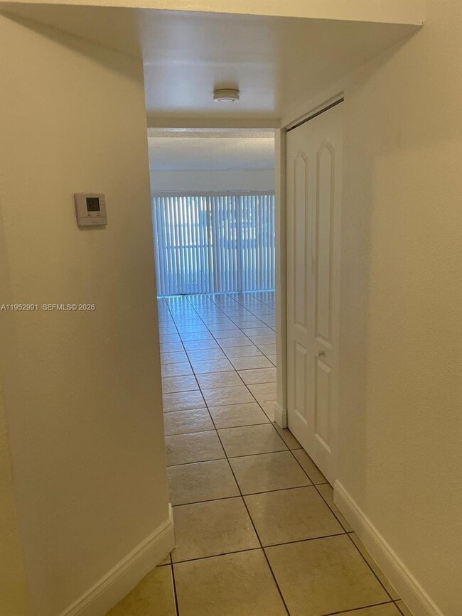 Photo - 4215 N University Dr Unit 104