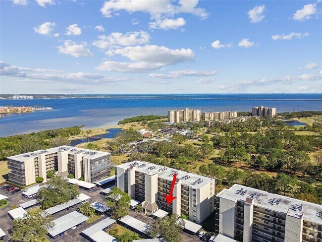 Building Photo - 2700 Cove Cay Dr Unit 1-2F Rental