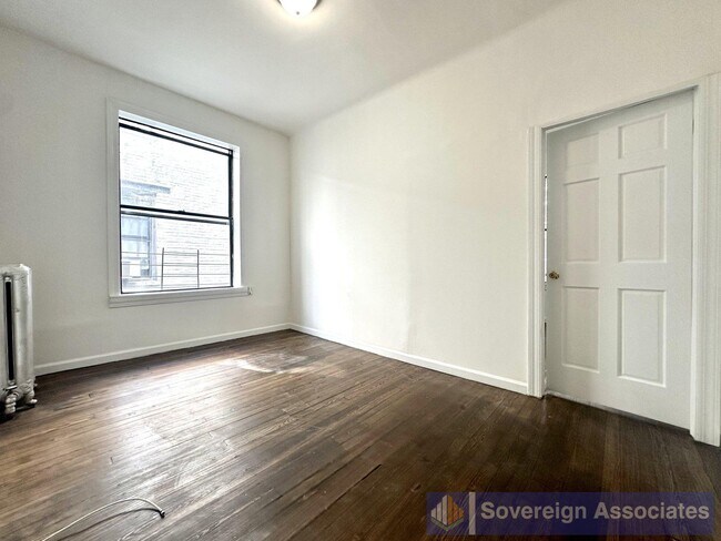 Photo - 529 W 151st St Unit 42