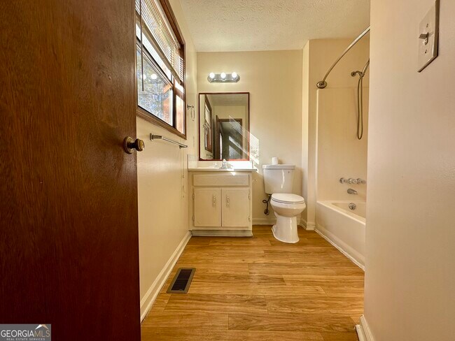 Photo - 3641 Ashley Woods Dr