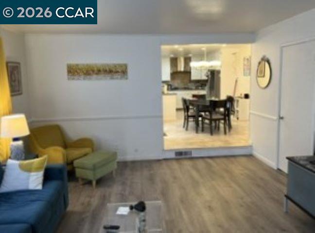 Photo - 4010 Woodside Ct