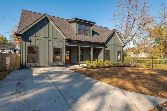 Photo - NEW CONSTRUCTION! Old Hickory