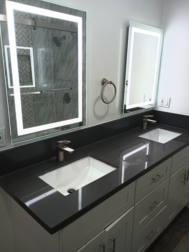 Photo - 25519 Belle Porte Ave