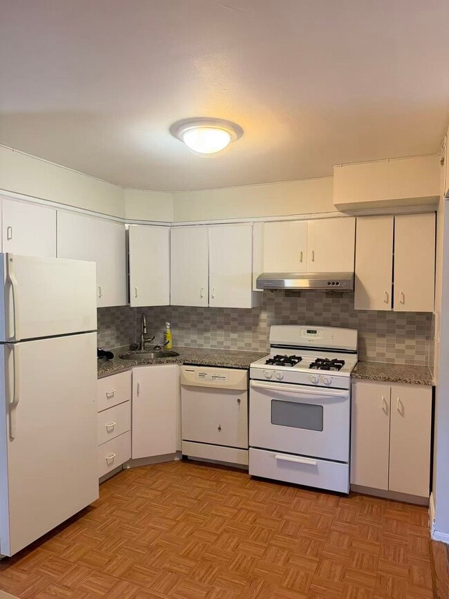 Photo - 21262 16th Ave