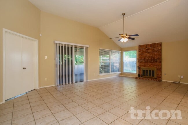 12211 Kleinmeadow Dr