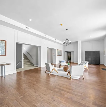 Photo - The Penn Warren