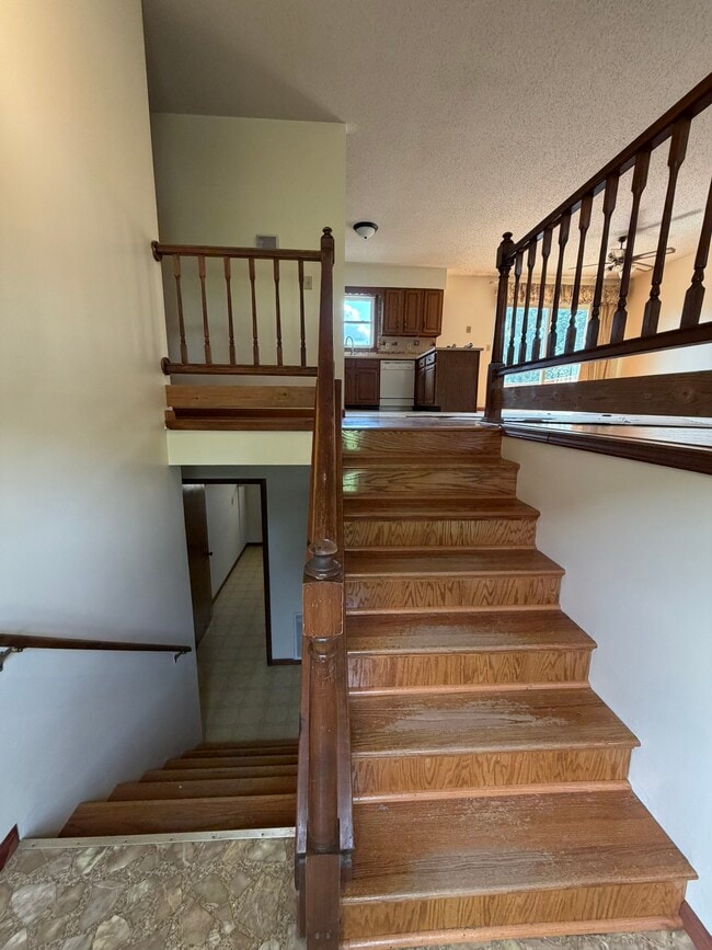 Photo - 20740 Harris Ln