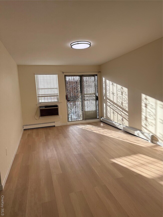 Photo - 41-35-41149 149th Pl Unit 2nd FL