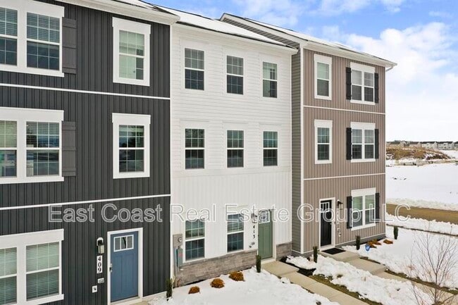 Photo - 413 Eclipse St