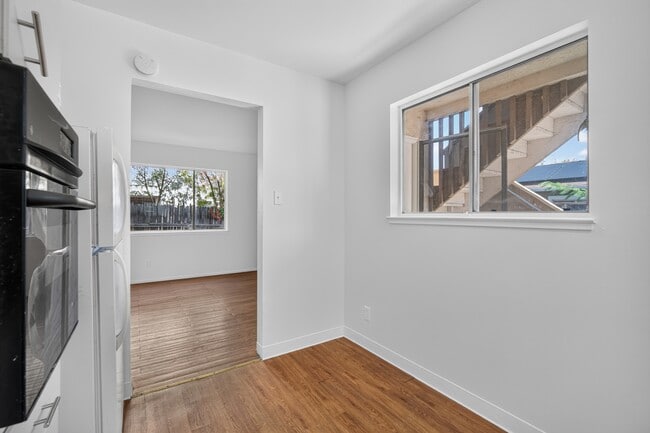 736 Mountain View Ave Unidad 1