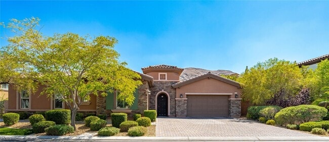 Building Photo - 47 Grand Masters Dr Rental