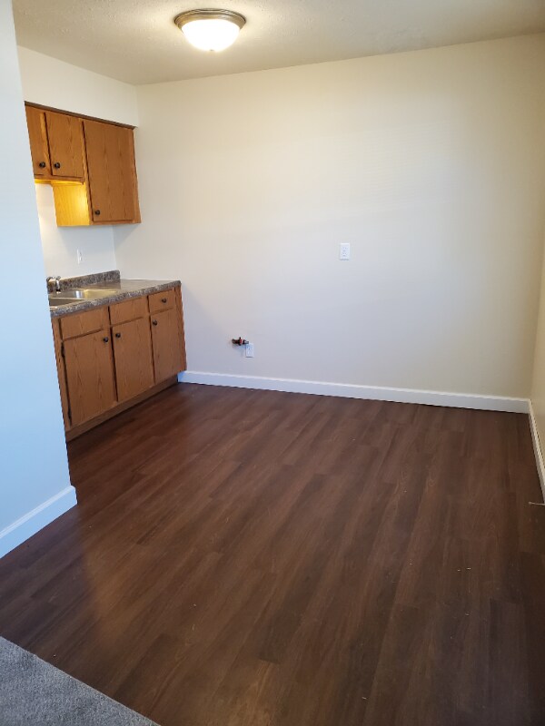 2838 Joyce Ave Unit B