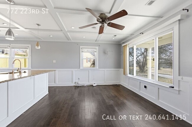 Photo - 772 223rd St